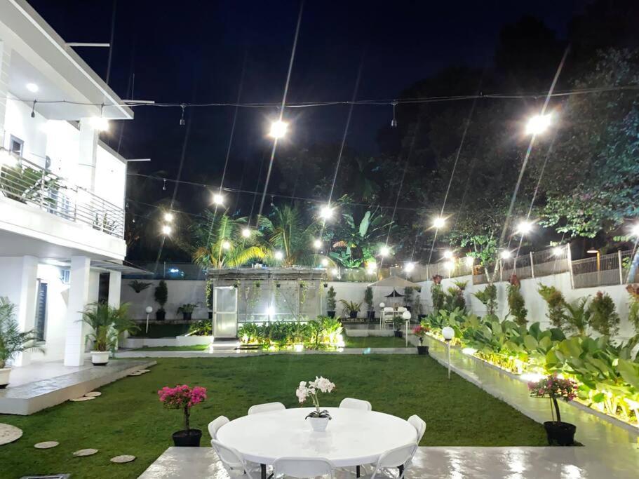 Garden Villa By Villapedia Bogor Exterior photo